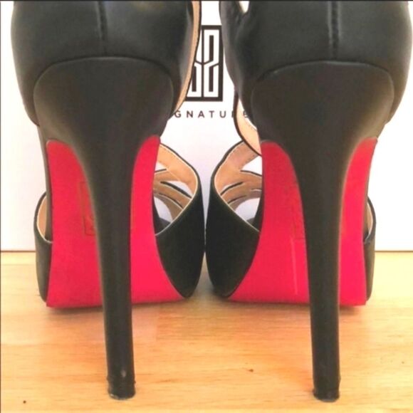 𝅺SIGNATURE shoes sz 8 - Picture 4 of 5